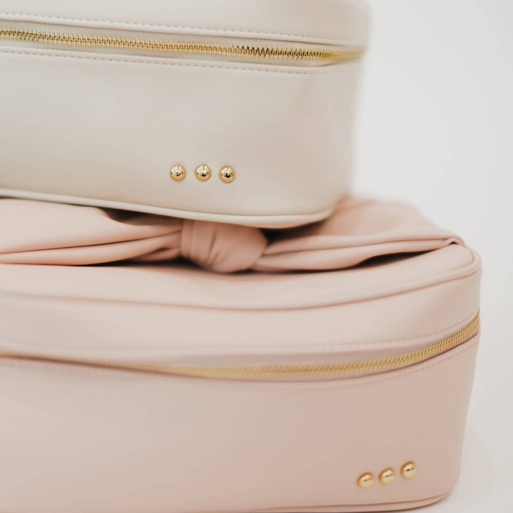 Madelyn Bow Makeup Bag - Simply Polished Boutique