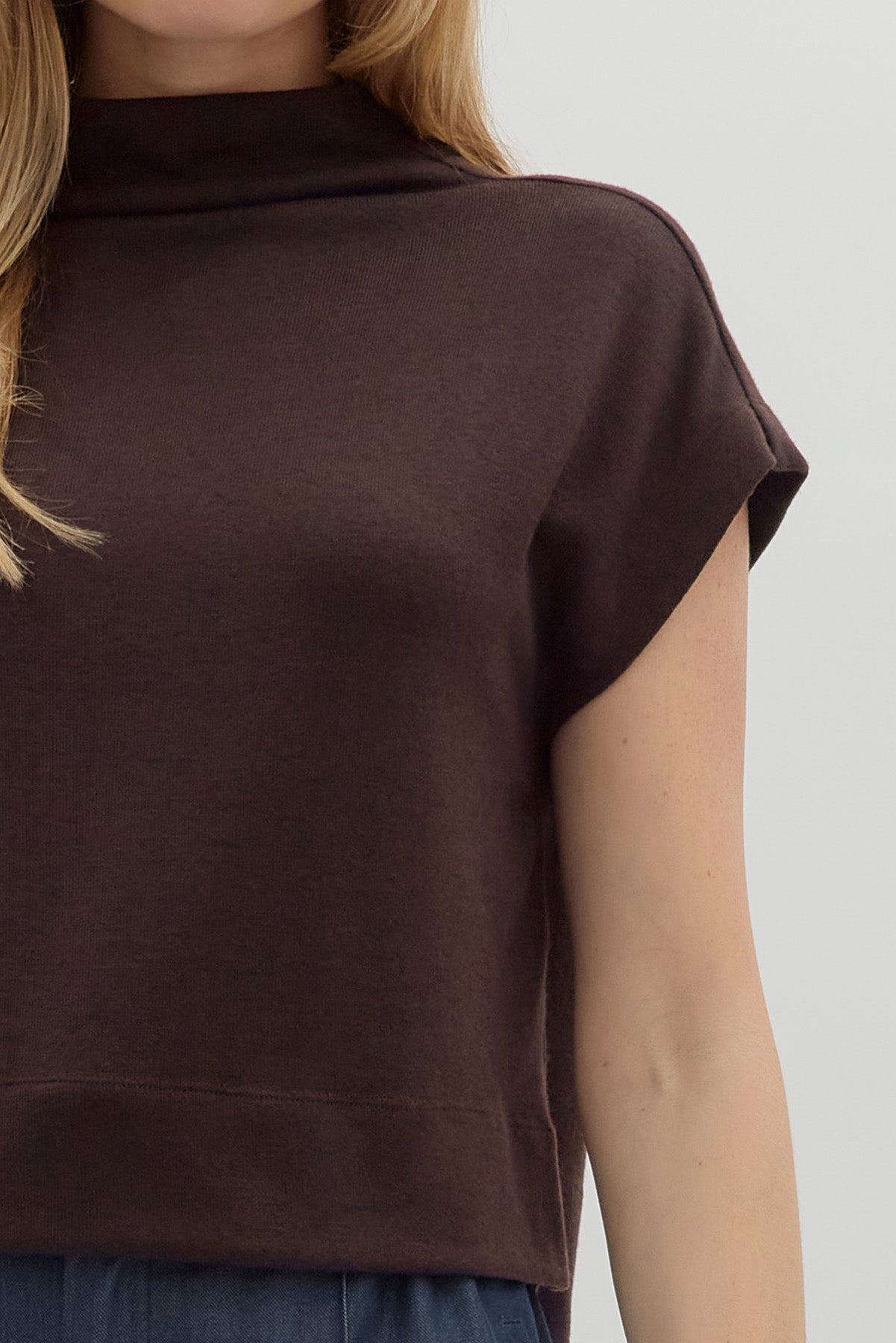 Sleek Mock Neck Pullover - Simply Polished Boutique