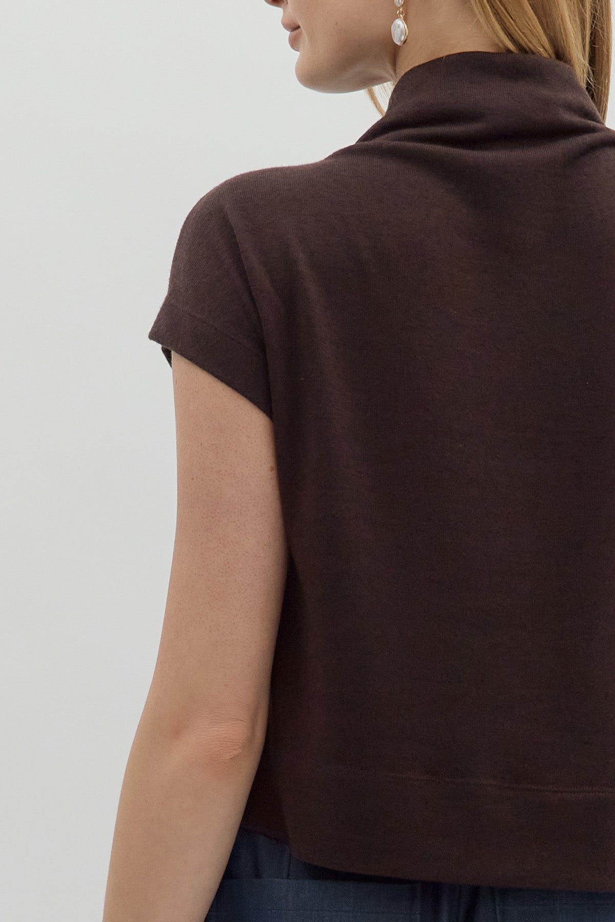 Sleek Mock Neck Pullover - Simply Polished Boutique