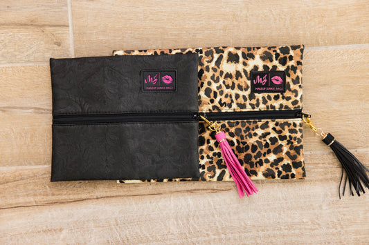 Makeup Junkie - Black Pasley (RTS)
