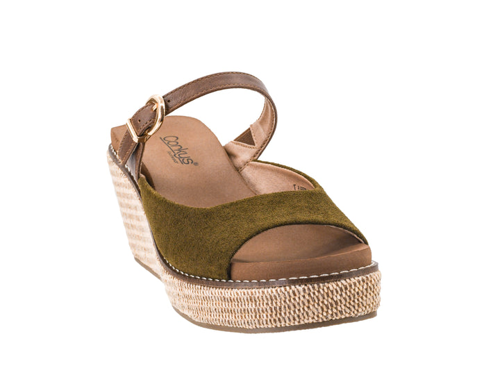 Treat Yourself Moss by Corkys