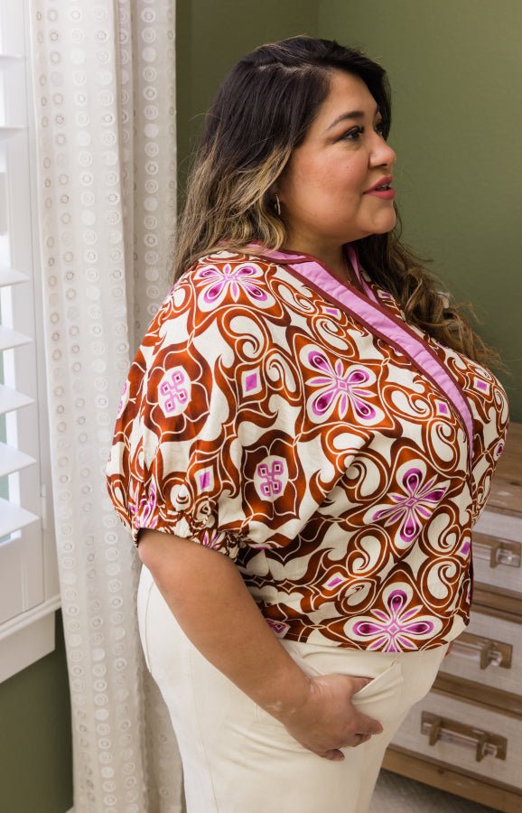 Abstract Charm Blouse - Simply Polished Boutique