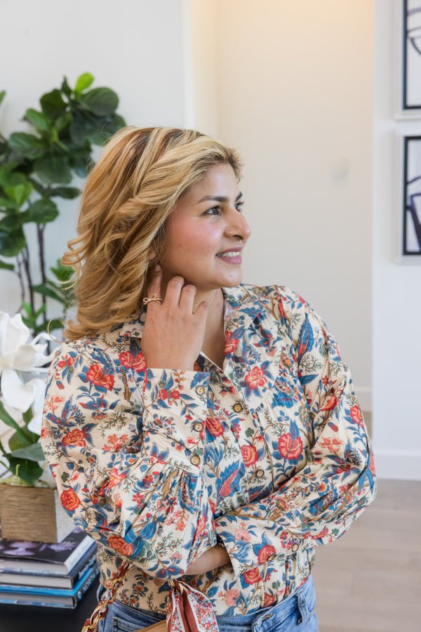 Bold Blooms Top - Simply Polished Boutique