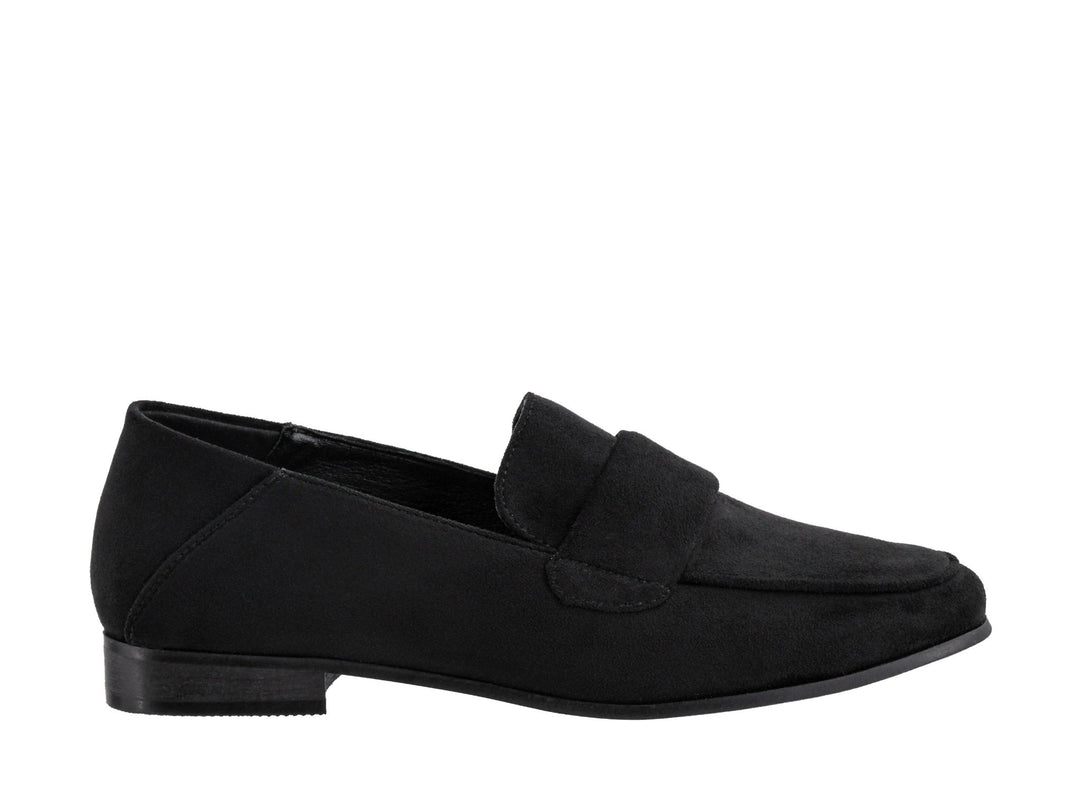 Corkys Shes a Keep Black Loafer - Simply Polished Boutique