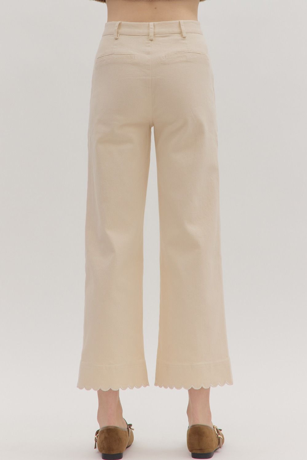 Polished Edge Scallop Pants