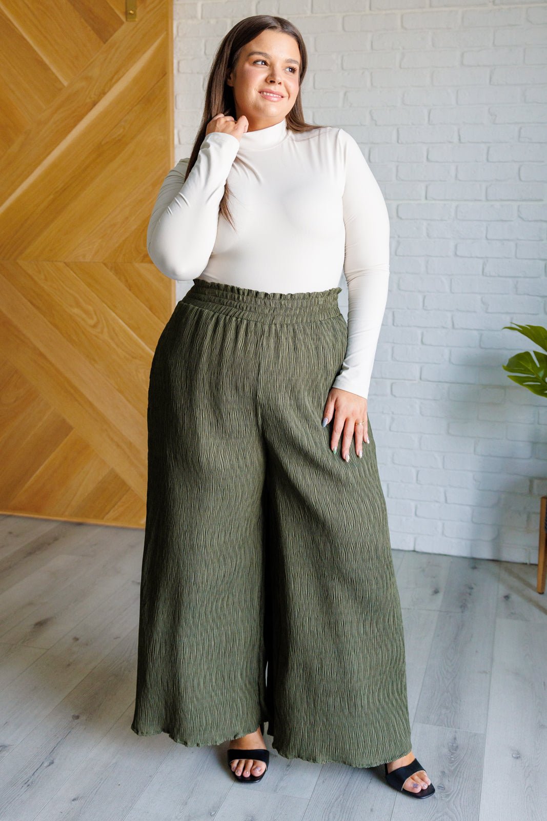Harmony High Rise Wide Pants in Olive - Simply Polished Boutique