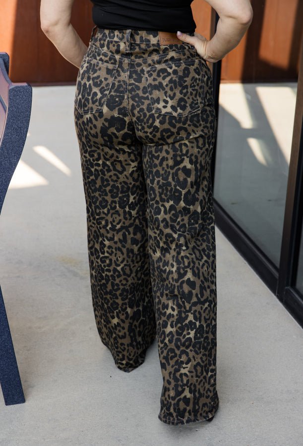 JUDY BLUE HW Retro Wide Leg - Simply Polished Boutique