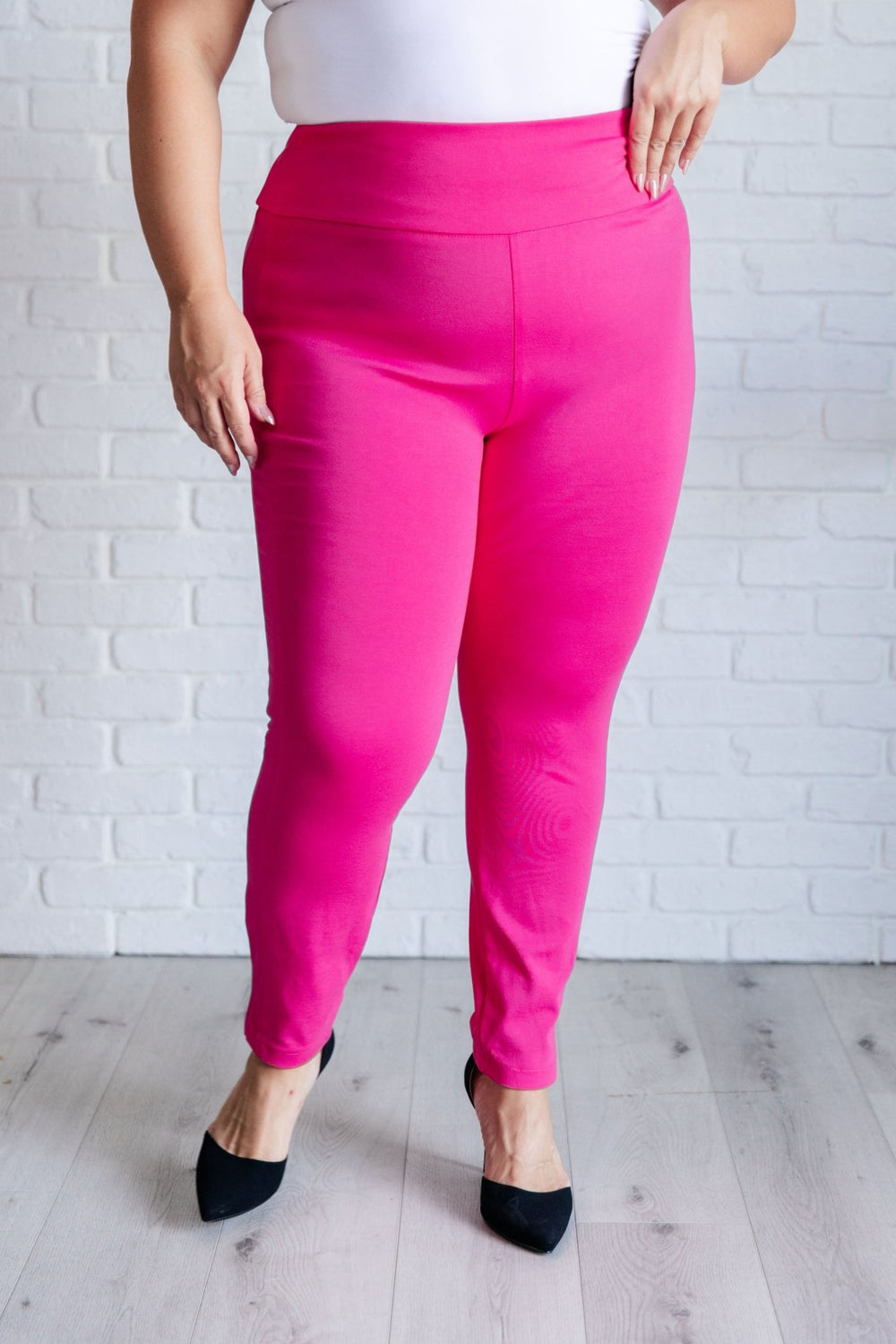 Magic Skinny 28" Pants in Hot Pink - Simply Polished Boutique