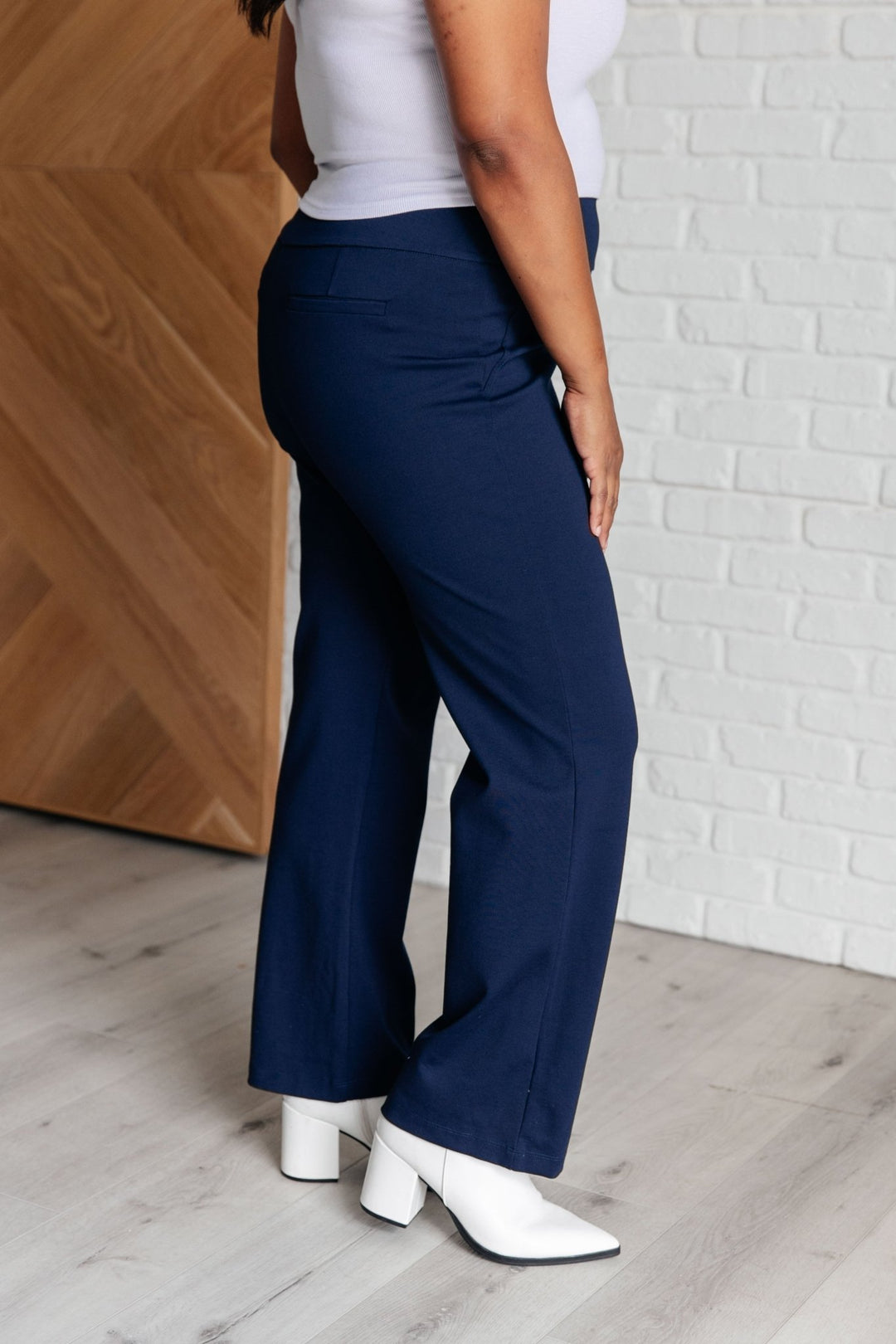 Magic Straight Pants in Navy - Simply Polished Boutique