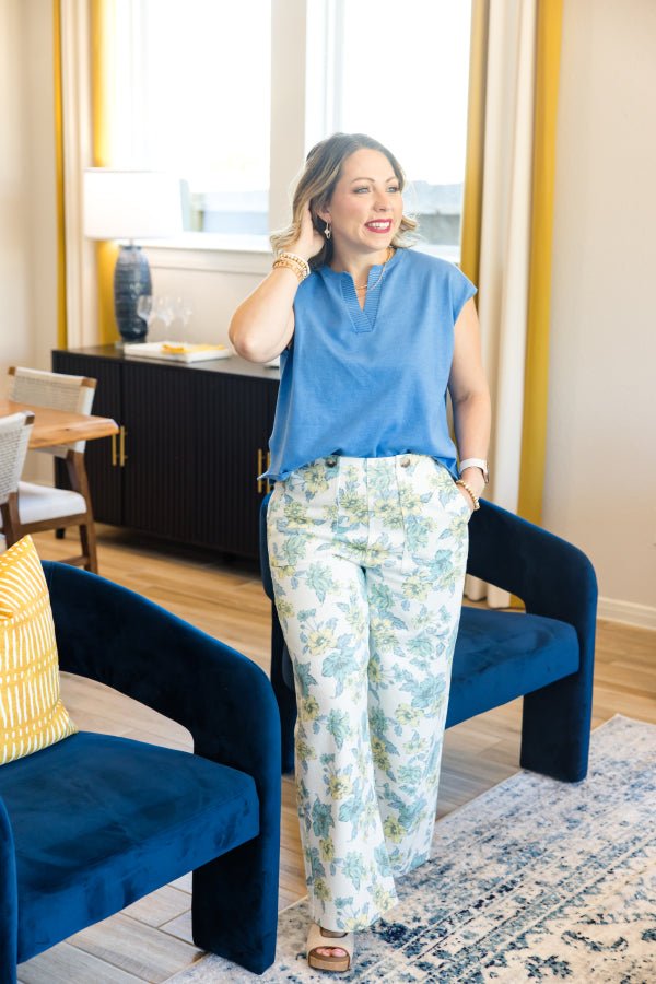 The Harper Floral Straight - Leg Pant - Simply Polished Boutique