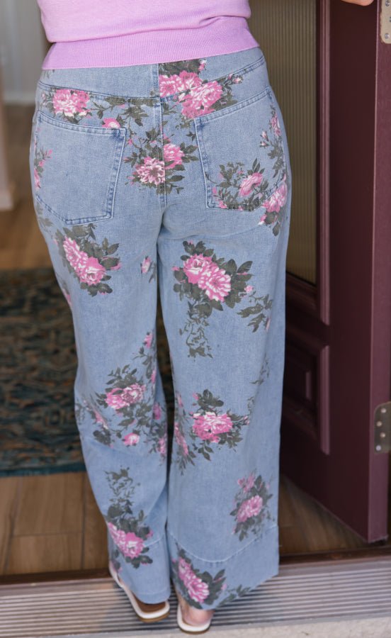 The Marlowe Floral Pants - Simply Polished Boutique