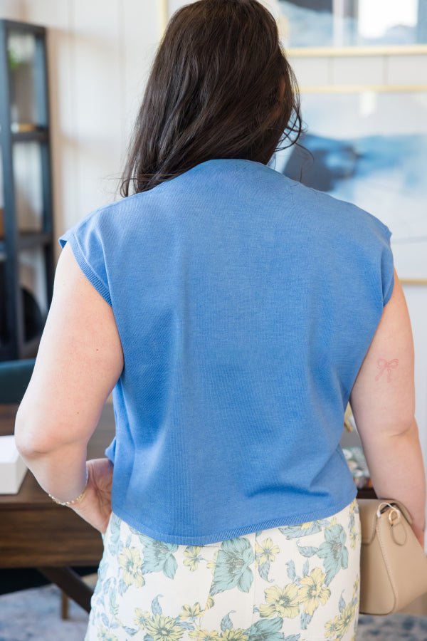 The Rowan Ribbed V Top - Simply Polished Boutique