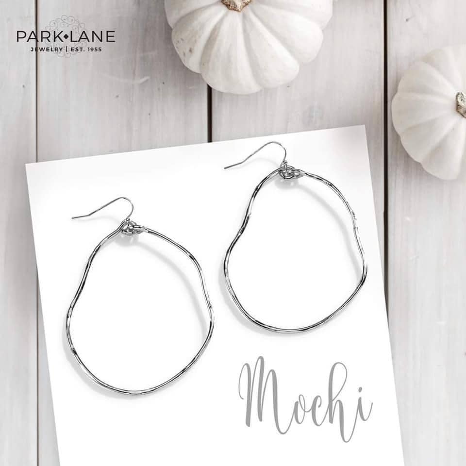 Mochi Earrings - Simply Polished Boutique
